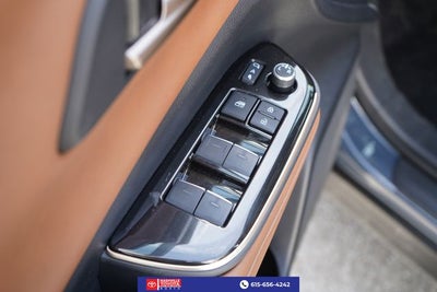 2025 Toyota Crown Signia Limited