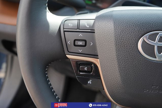 2025 Toyota Crown Signia Limited