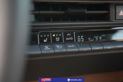 2025 Toyota Crown Signia Limited