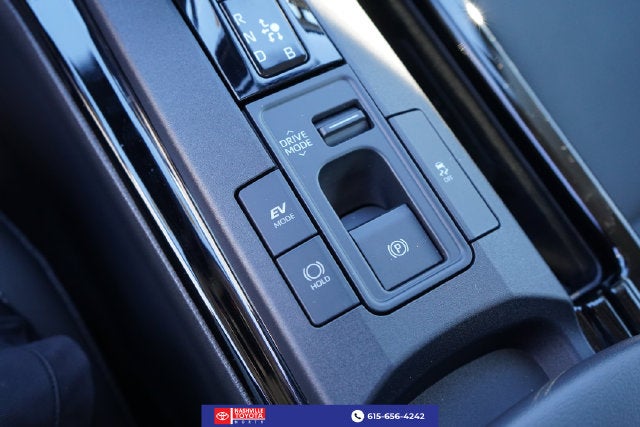 2024 Toyota Prius XLE