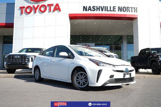 2022 Toyota Prius LE