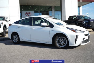 2022 Toyota Prius LE