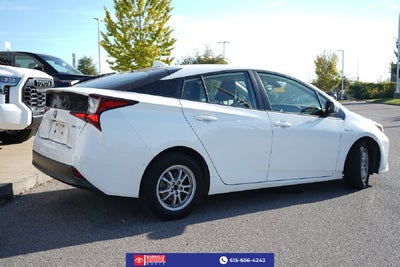 2022 Toyota Prius LE