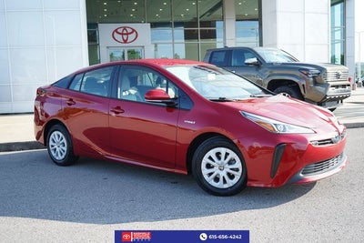 2019 Toyota Prius LE