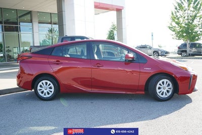 2019 Toyota Prius LE