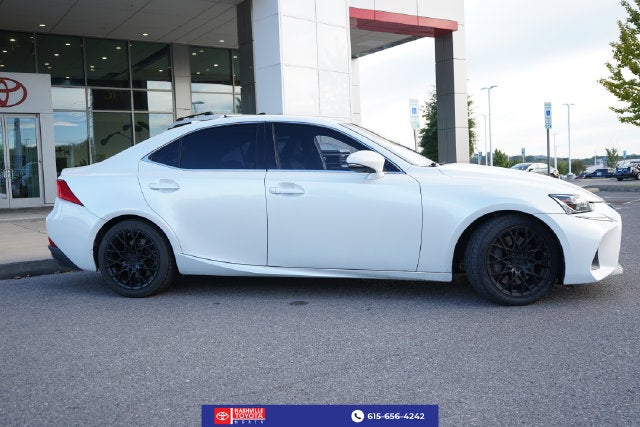 2018 Lexus IS 300