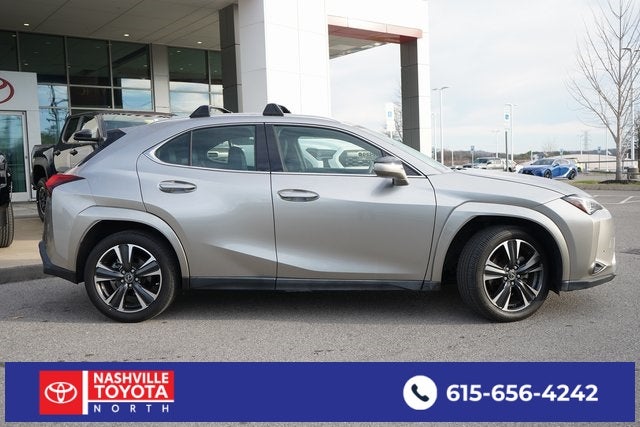 2022 Lexus UX 200 Luxury