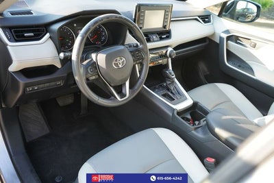 2019 Toyota RAV4 XLE Premium