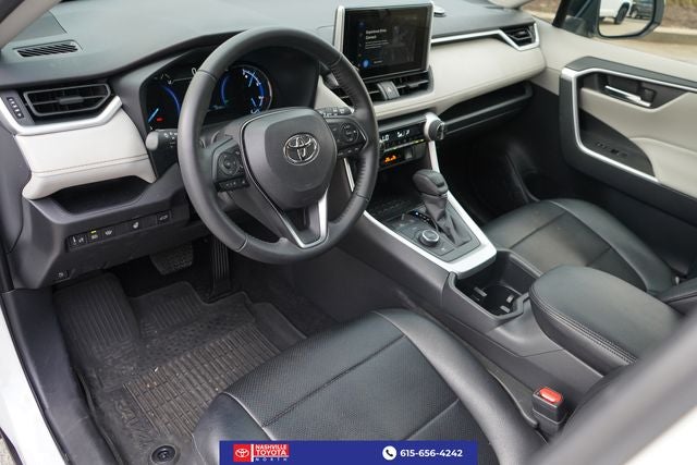2025 Toyota RAV4 Hybrid XLE