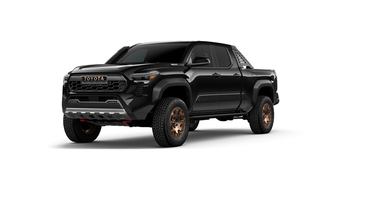 2026 Toyota Tacoma i-FORCE MAX Trailhunter
