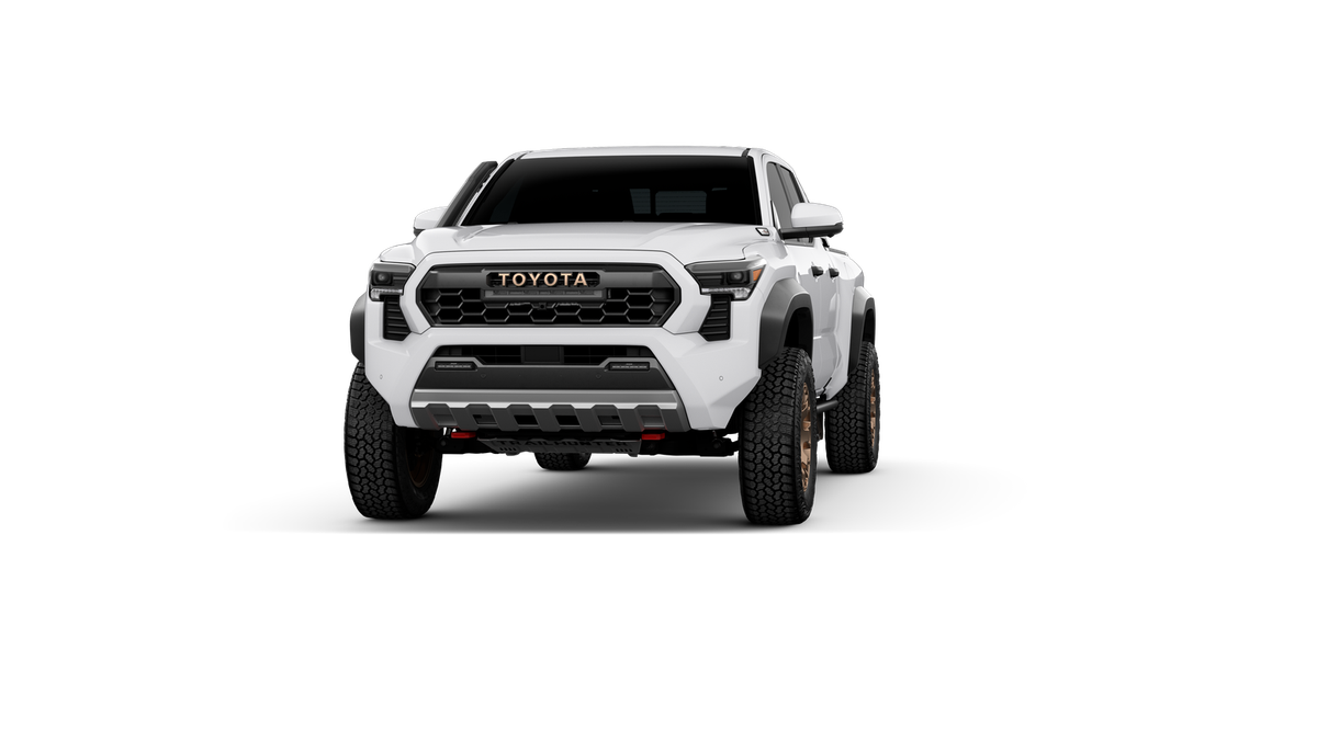 2026 Toyota Tacoma i-FORCE MAX Trailhunter
